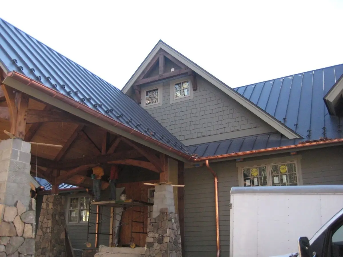 Craftsman Roofing team delivering quality roofing work in Valley